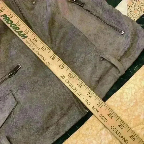 BNCI faux suede distressed crop jacket womens extra small - Picture 9 of 9